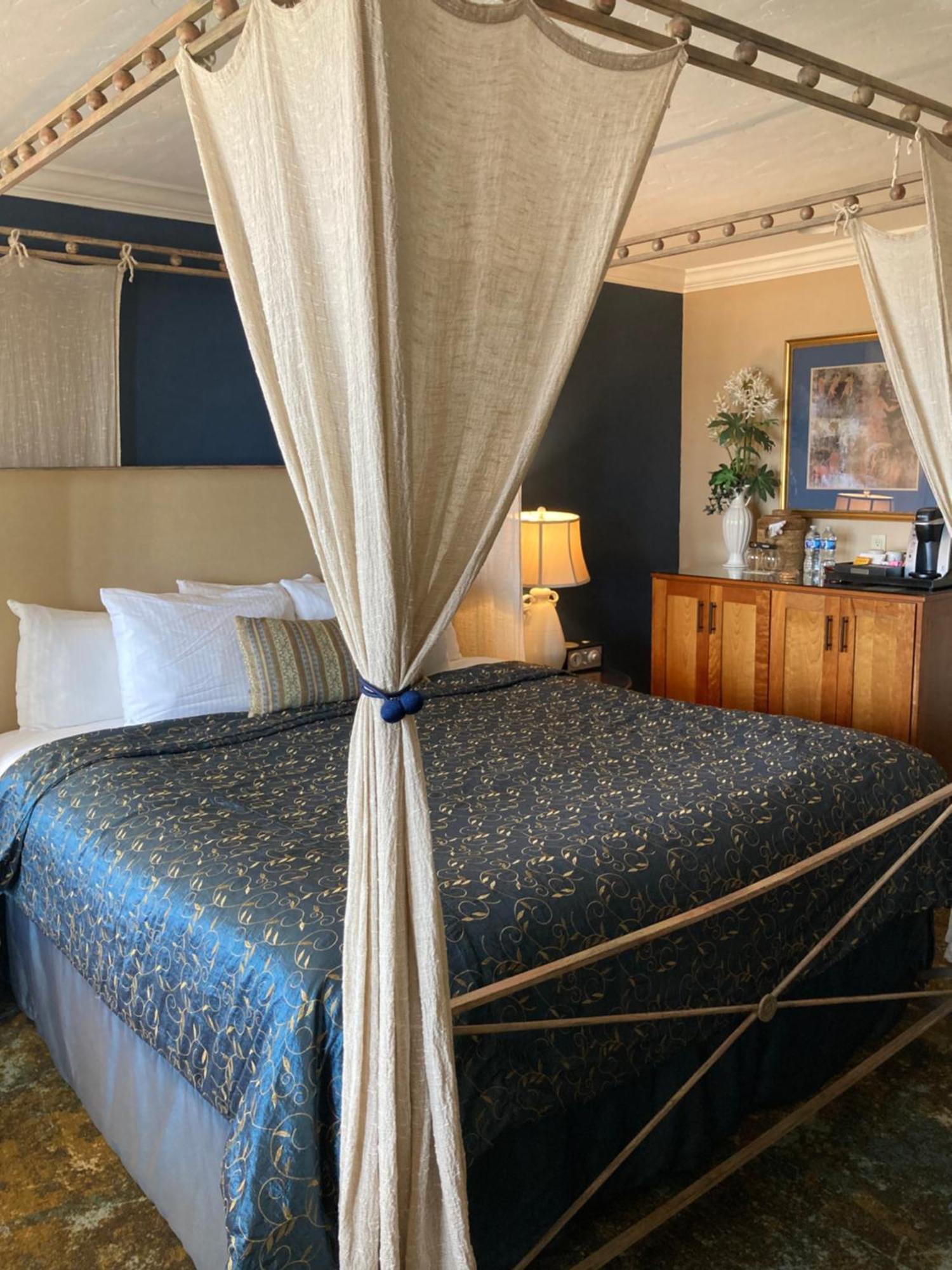 Blue Dolphin Inn Cambria Eksteriør billede